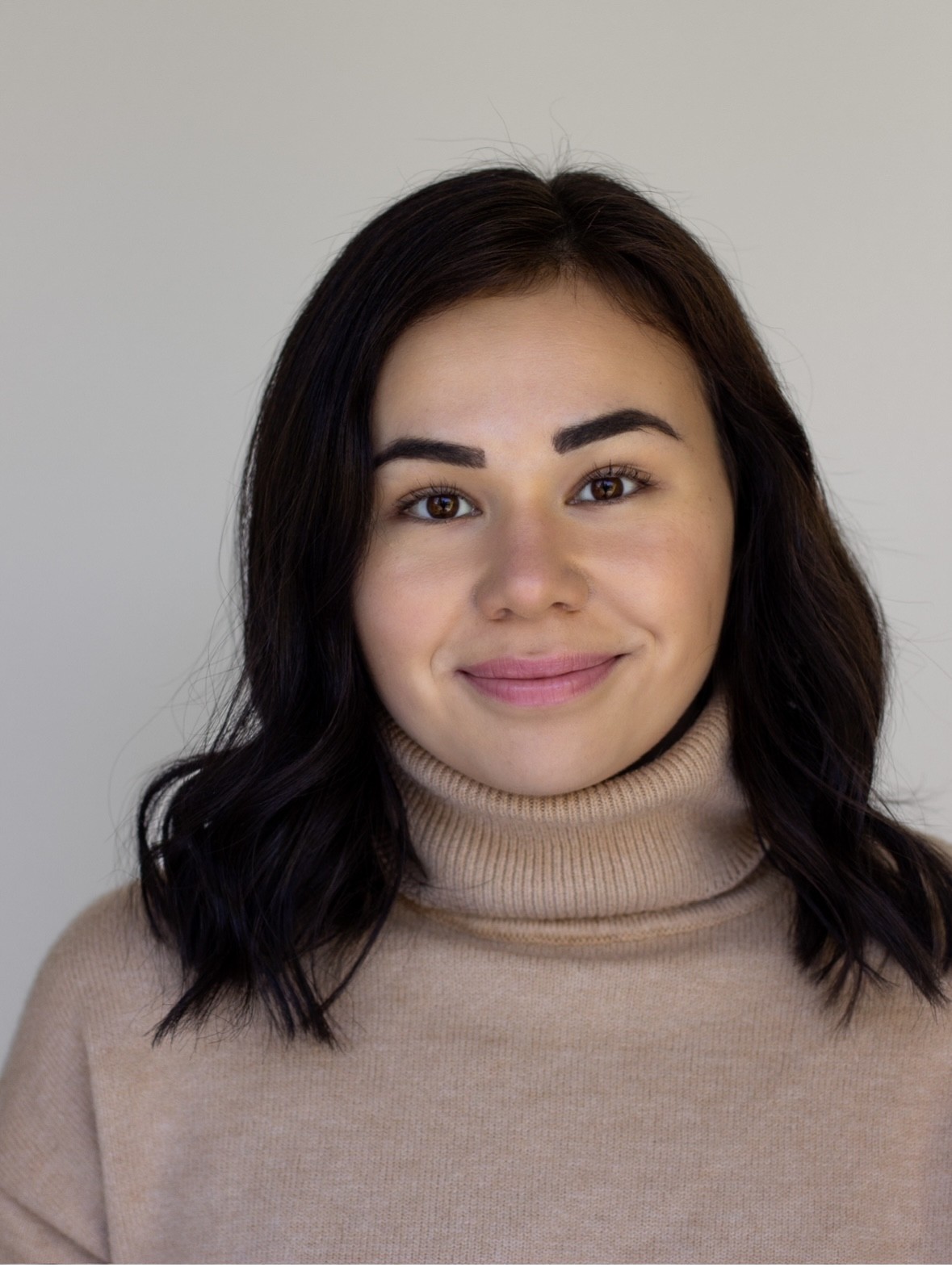 Lily-Rose Chin Headshot.jpg