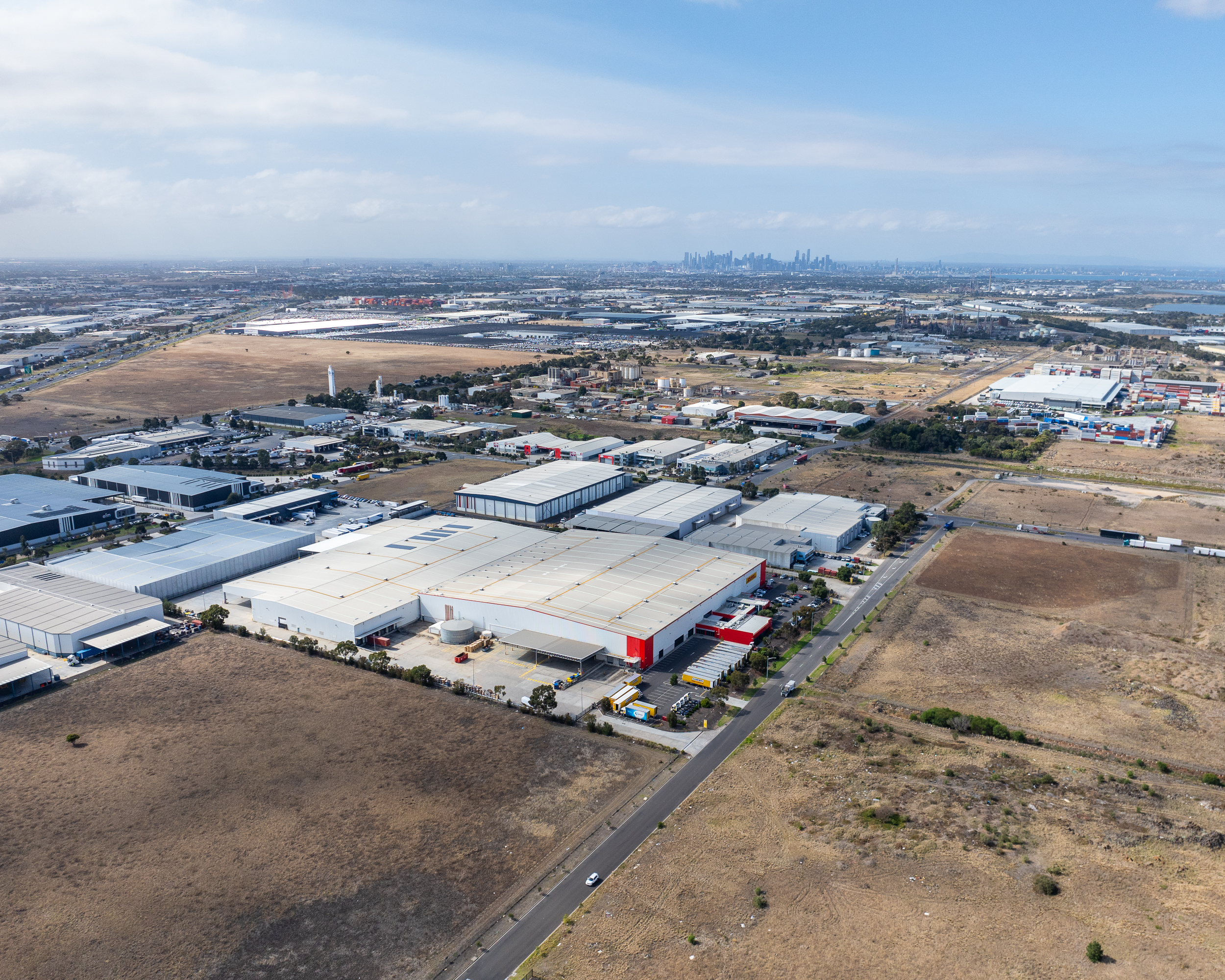 Lendlease_Melbourne Industrial_26 Harcourt Road_low res_Rev001-30.jpg